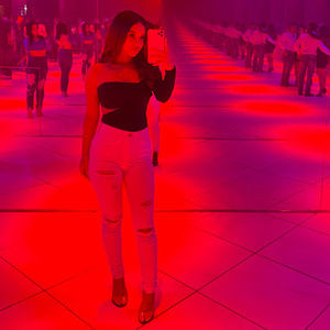 Meet your Posher, Monica